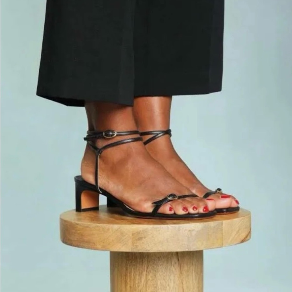 Rouje Black Yolaina Sandals